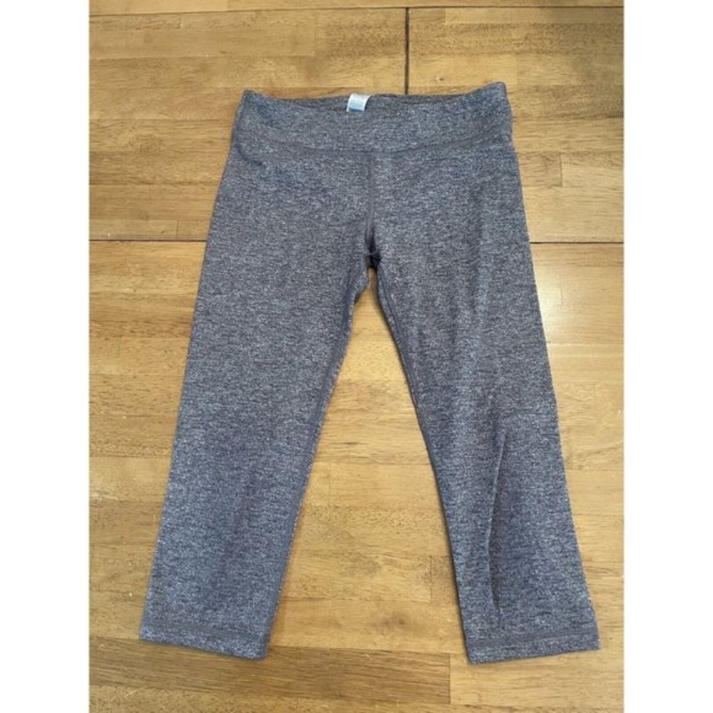 Ivivva by‎ Lululemon Grey Cropped Athletic Leggings Girls Size 12